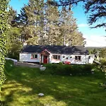Back2roots - Beautifully Restored Cottage, *