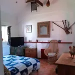 Back2roots - Beautifully Restored Cottage,
