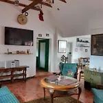 Back2roots - Beautifully Restored Cottage, *