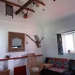 Back2roots - Beautifully Restored Cottage,