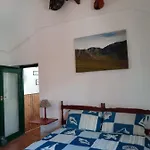 Casa vacanze Back2roots - Beautifully Restored Cottage, Doochary