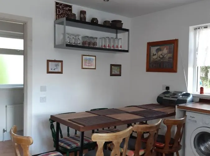 Back2roots - Beautifully Restored Cottage, Holiday home