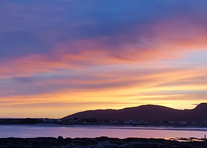 Back2roots - Beautifully Restored Cottage, Holiday home