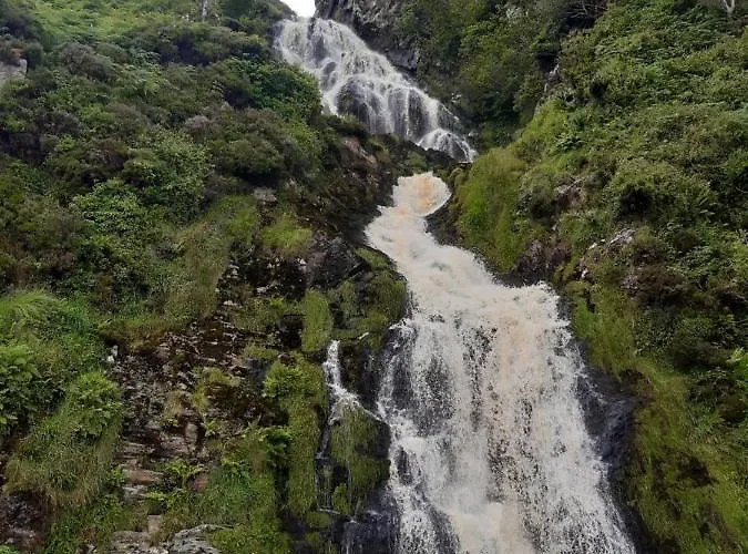 Back2roots - Beautifully Restored Cottage, *