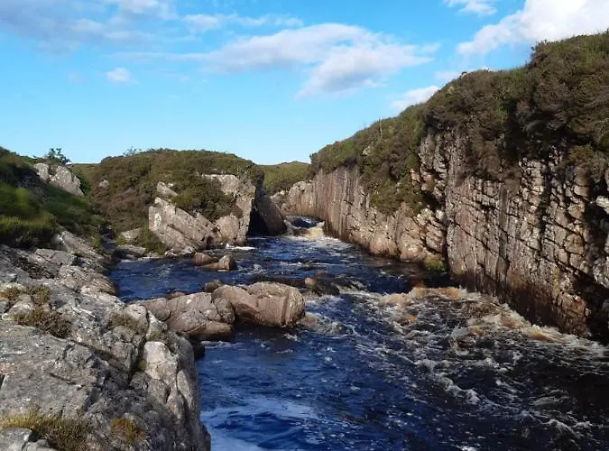 Back2roots - Beautifully Restored Cottage, * Doochary